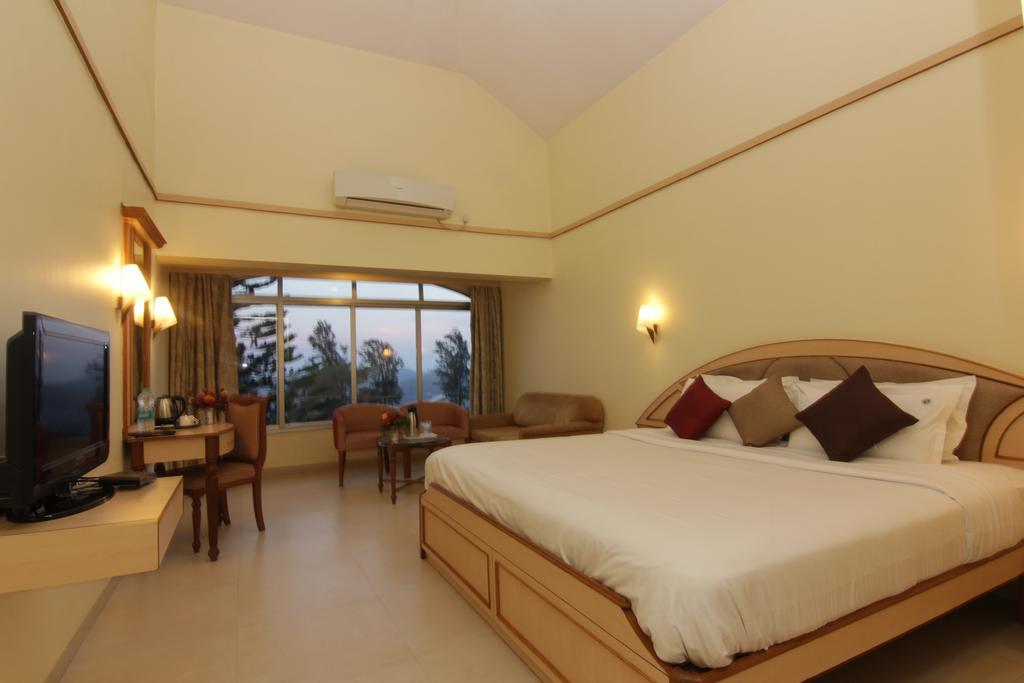 Aveda Blue Country Resort Panchgani Exterior photo